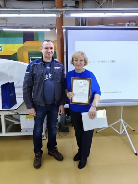 d3708044-be52-4549-a249-f